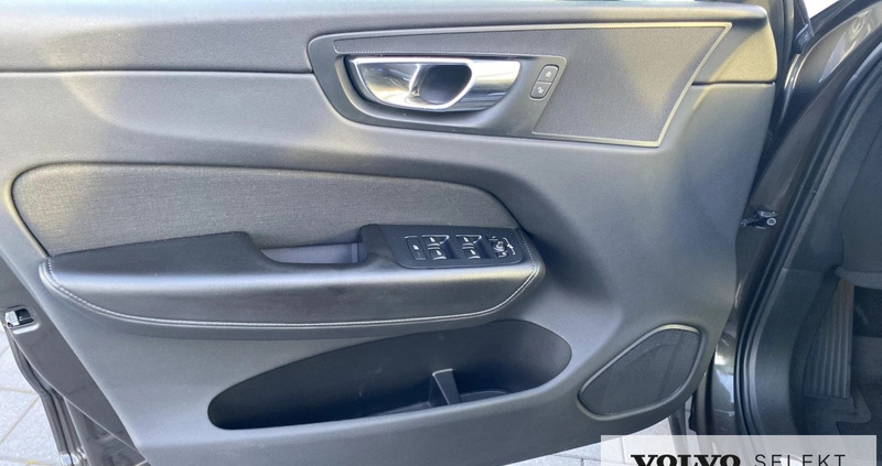 Volvo XC 60 cena 129900 przebieg: 145800, rok produkcji 2018 z Wąsosz małe 326